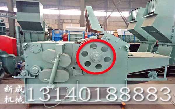 建筑模板破碎機工作視頻